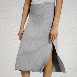 Athleta Gray Midi Skirt